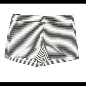 BCBGMAXAZRIA | Striped shorts | Size M